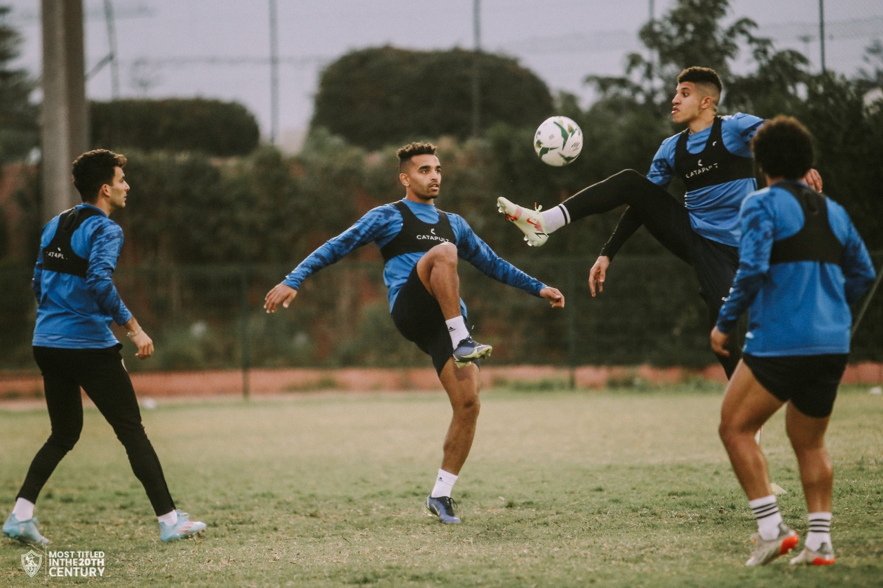 تركيز لاعبى الزمالك فى المران
