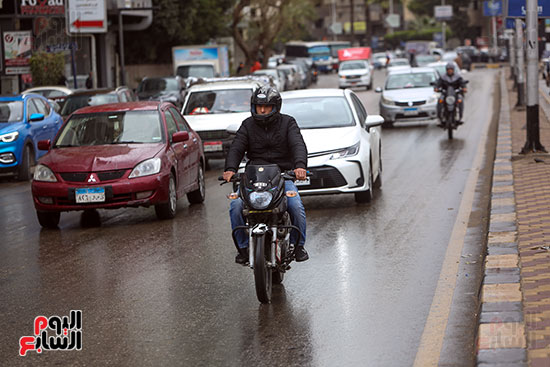 أمطار فى شوارع الجيزة (4)