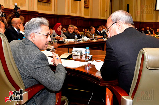 اجتماع لجنة الادارة المحلية برئاسة المهندس أحمد السجيني رئيس لجنة الإدارة المحلية (10)