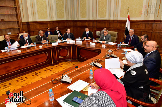 اجتماع لجنة الادارة المحلية برئاسة المهندس أحمد السجيني رئيس لجنة الإدارة المحلية (1)