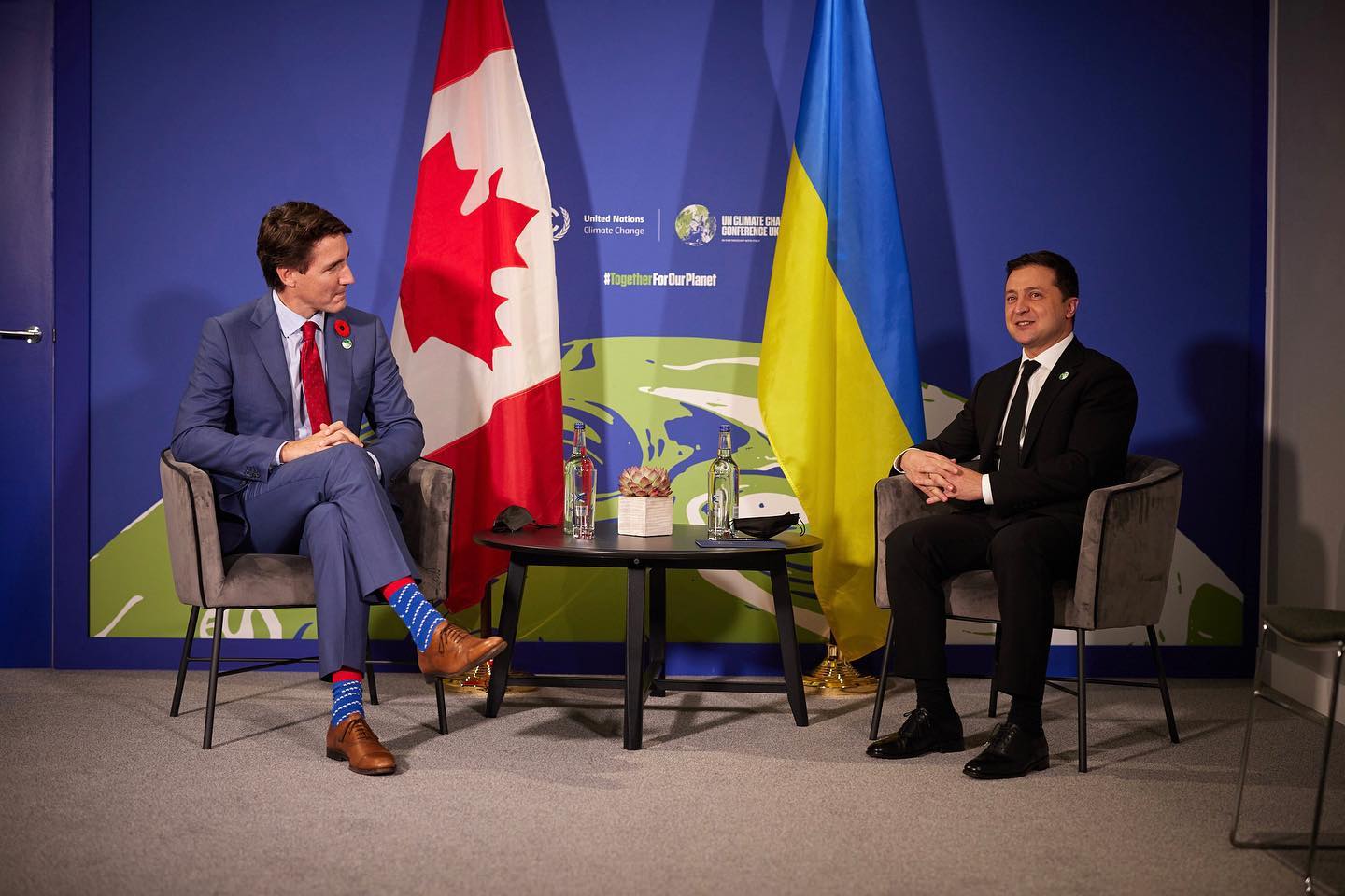 زيلينسكى مع رئيس وزراء كندا