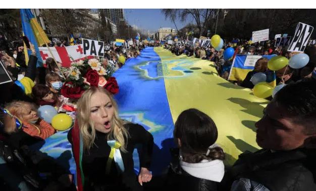 مظاهرات فى اسبانيا لدعم اوكرانيا