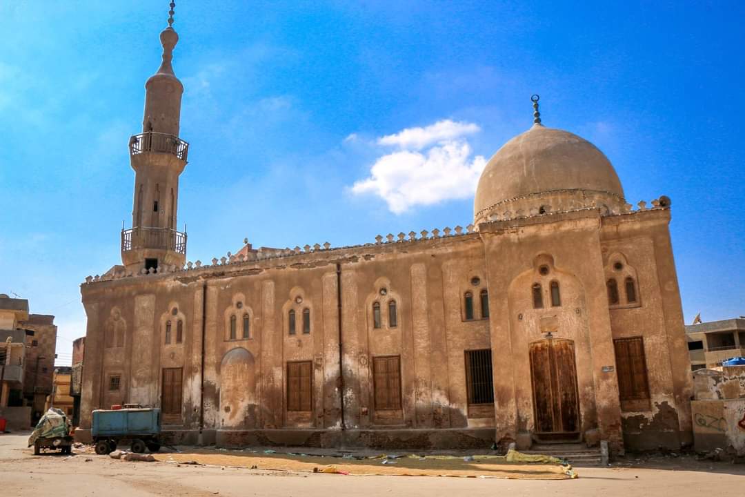 المسجد المراد ترميمه وصيانته