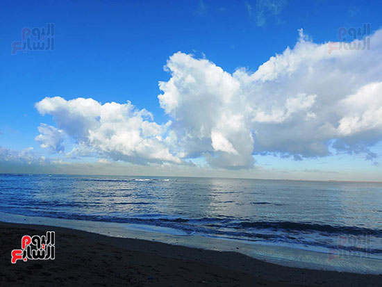 إطلالة-أوروبية-وحكاية-عشق-تسحر-القلوب-(2)