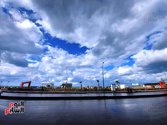 إطلالة-أوروبية-وحكاية-عشق-تسحر-القلوب-(1)