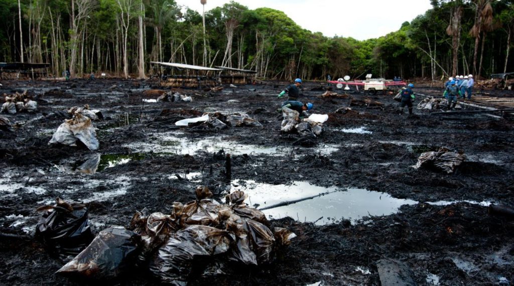 التسرب النفطى فى الاكوادور