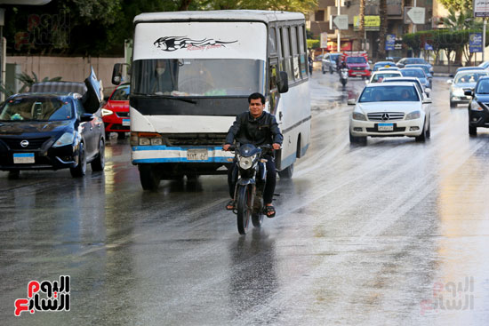أمطار متفاوتة الشدة تضرب القاهرة والجيزة (8)