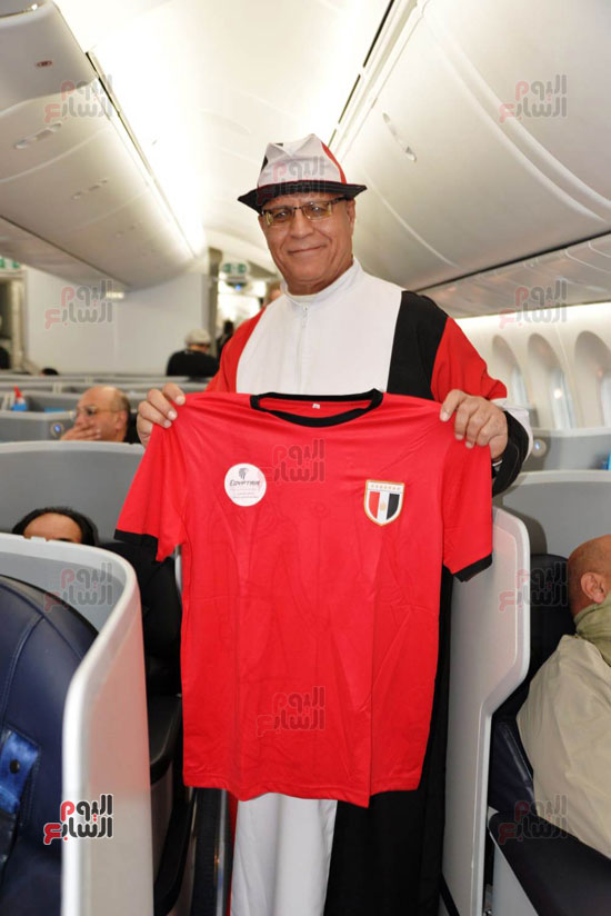 رحلات-خاصة-لمصر-للطيران-تنطلق-إلى-الكاميرون-لنقل-مشجعي-المنتخب-(19)