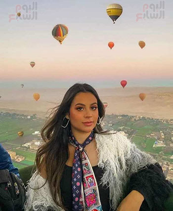 جميلات العالم يستمتعن بسحر المعابد (9)