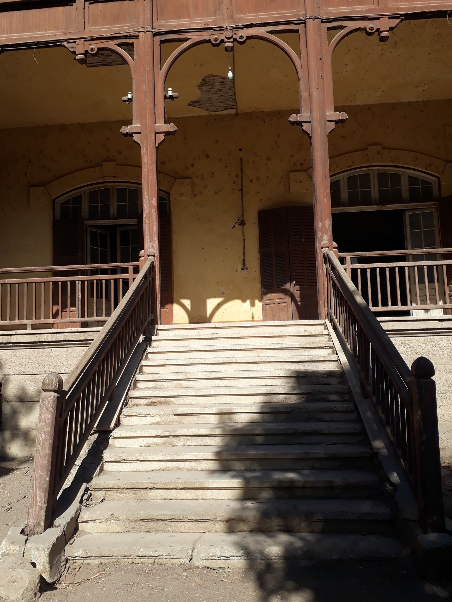 مدخل استراحة الملك فاروق باسنا