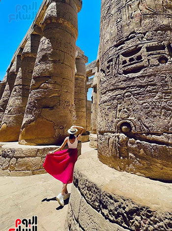 جميلات العالم يستمتعن بسحر المعابد (12)