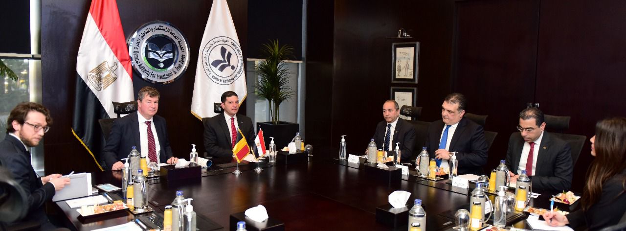 خلال اللقاء1