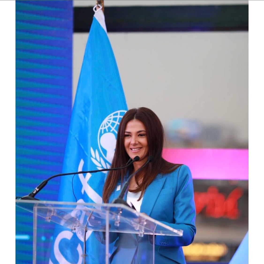 دنيا سمير غانم من مؤتمر اليونيسيف