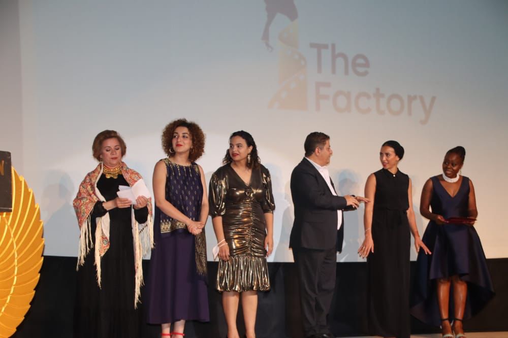 مهرجان الأقصر يمنح 14جائزة لدعم صانعات السينما بمشروع  فاكتوري (2)
