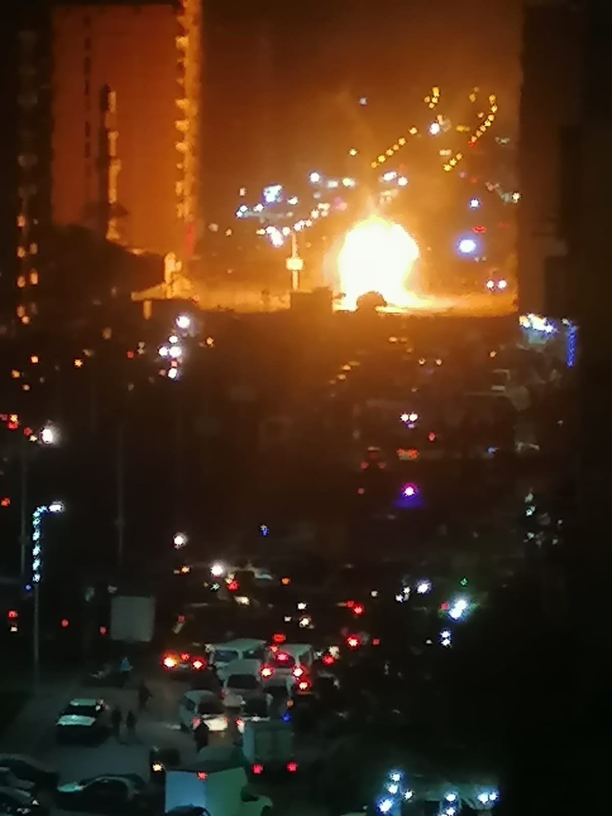 حريق فى كابينة غاز طبيعى حريق فى كابينة غاز طبيعى