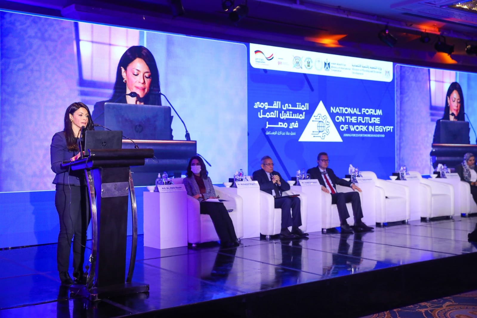 فعاليات انطلاق المنتدى (2)