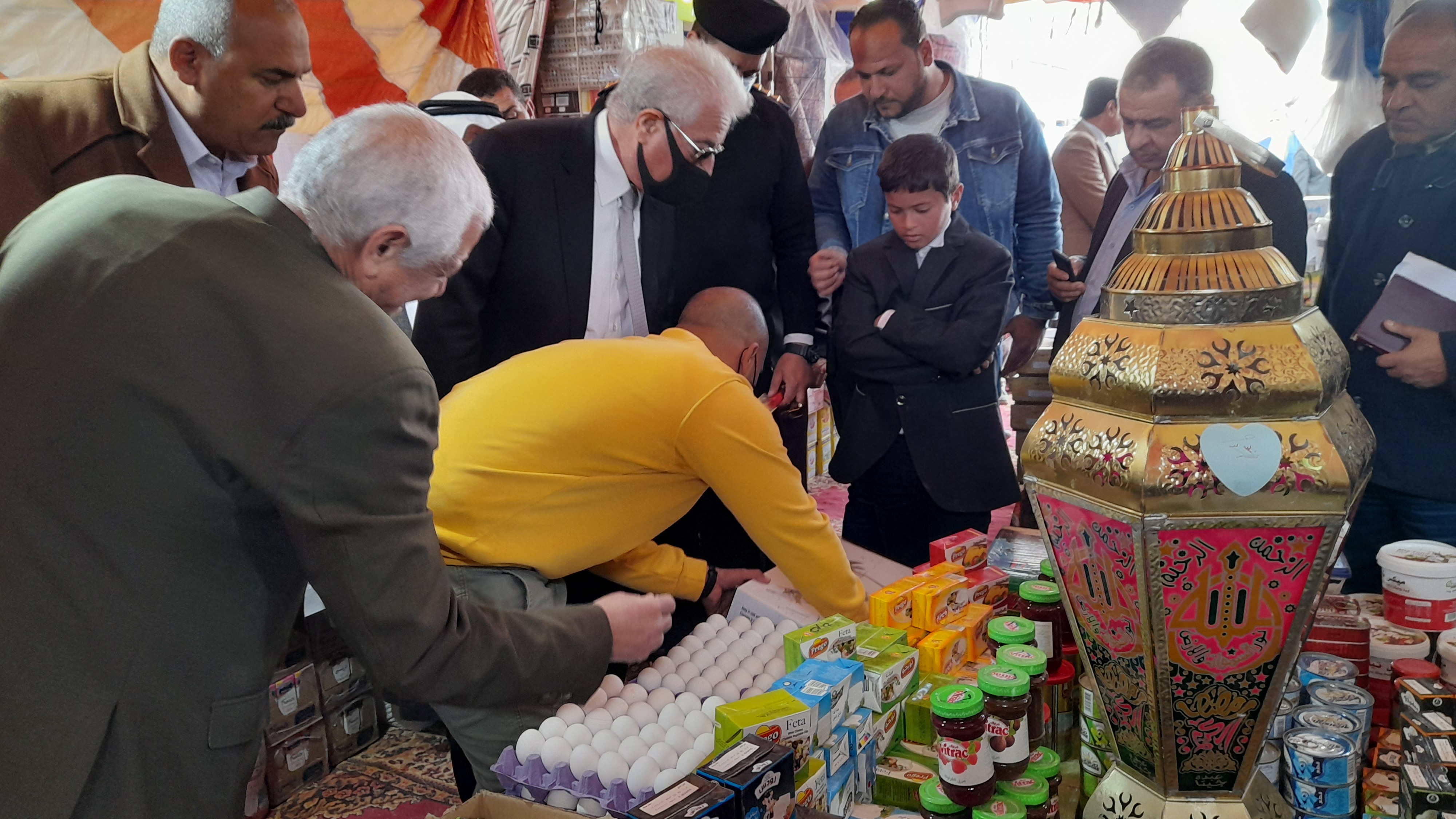 محافظ جنوب سيناء يفتتح معرض أهلا رمضان (5)