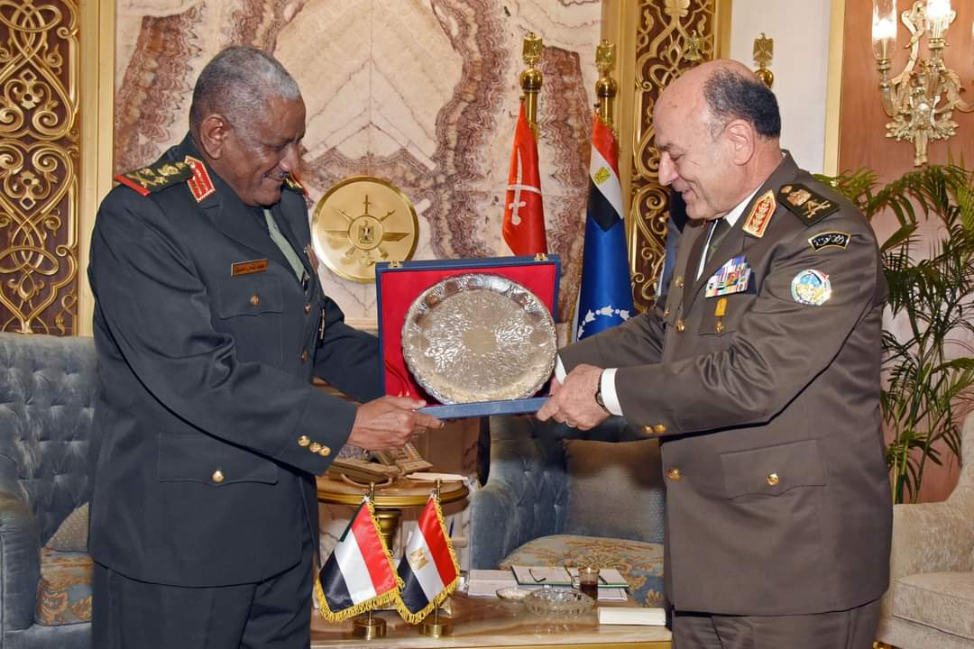 وزير الدفاع ورئيس الأركان السودانى