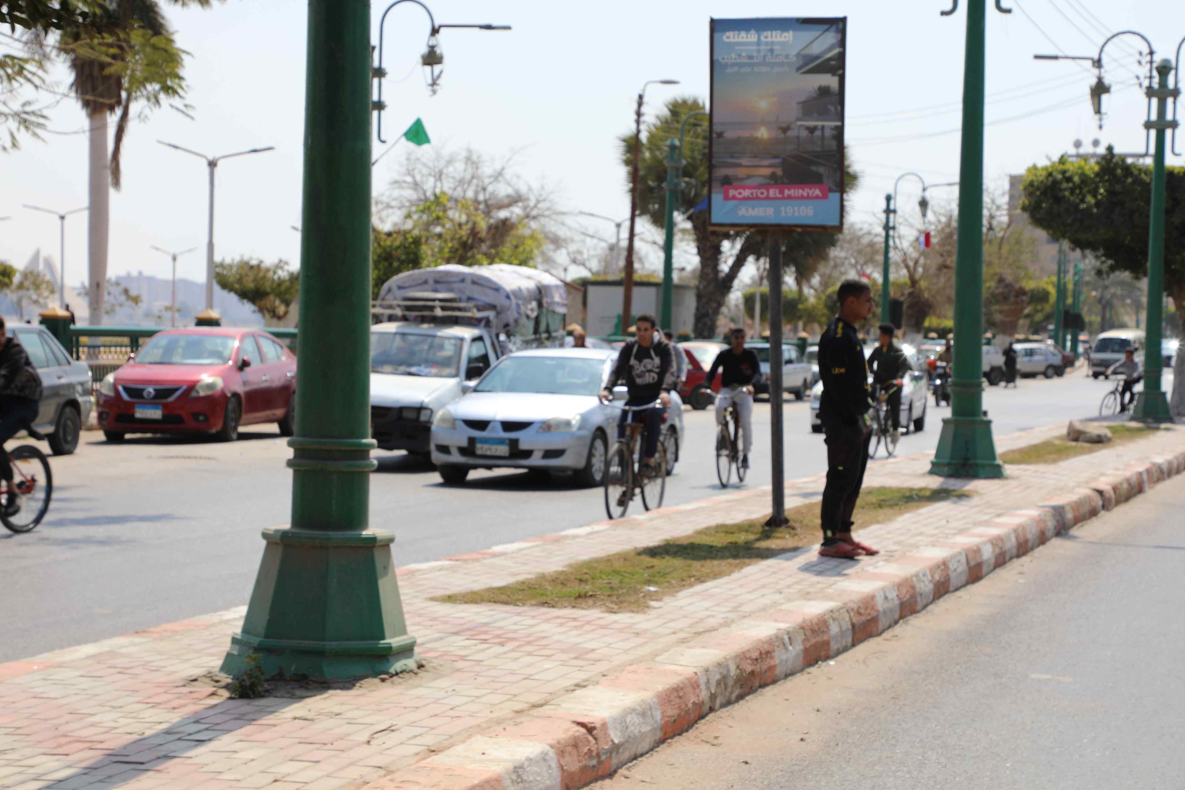 محافظ المنيا يطلق شارة البدء لماراثون الدراجات (13)