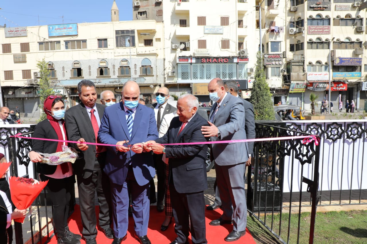 محافظ القاهرة يفتتح حديقة قنديل ام هاشم