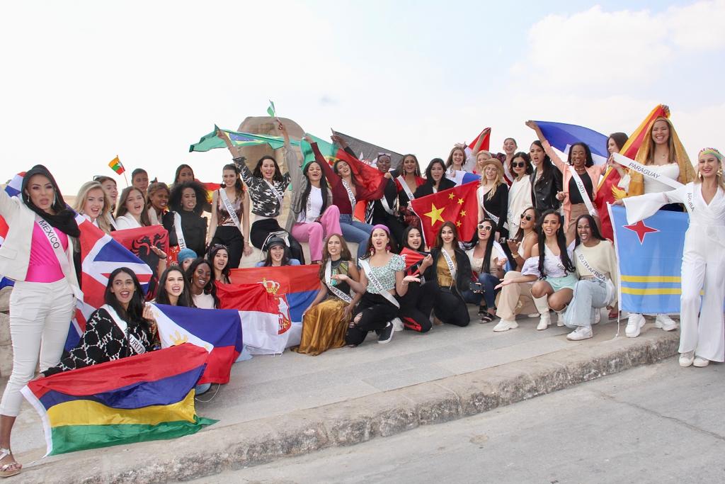 المشاركات بمسابقة ملكة جمال العالم في الأهرامات