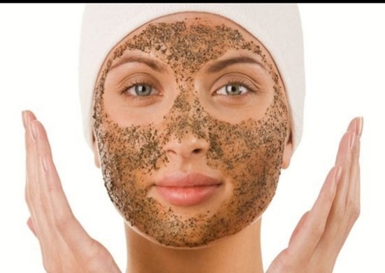 Facial scrubs to get rid of dead skin