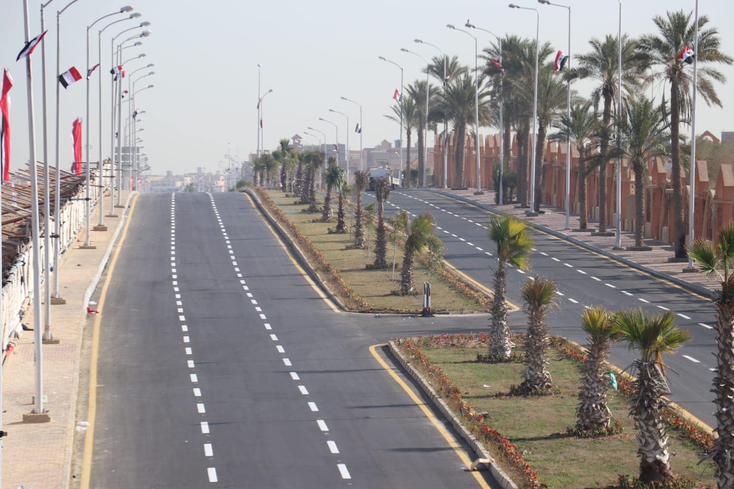 مشروعات الطرق والخدمات داخل مشروعات سكن مصر