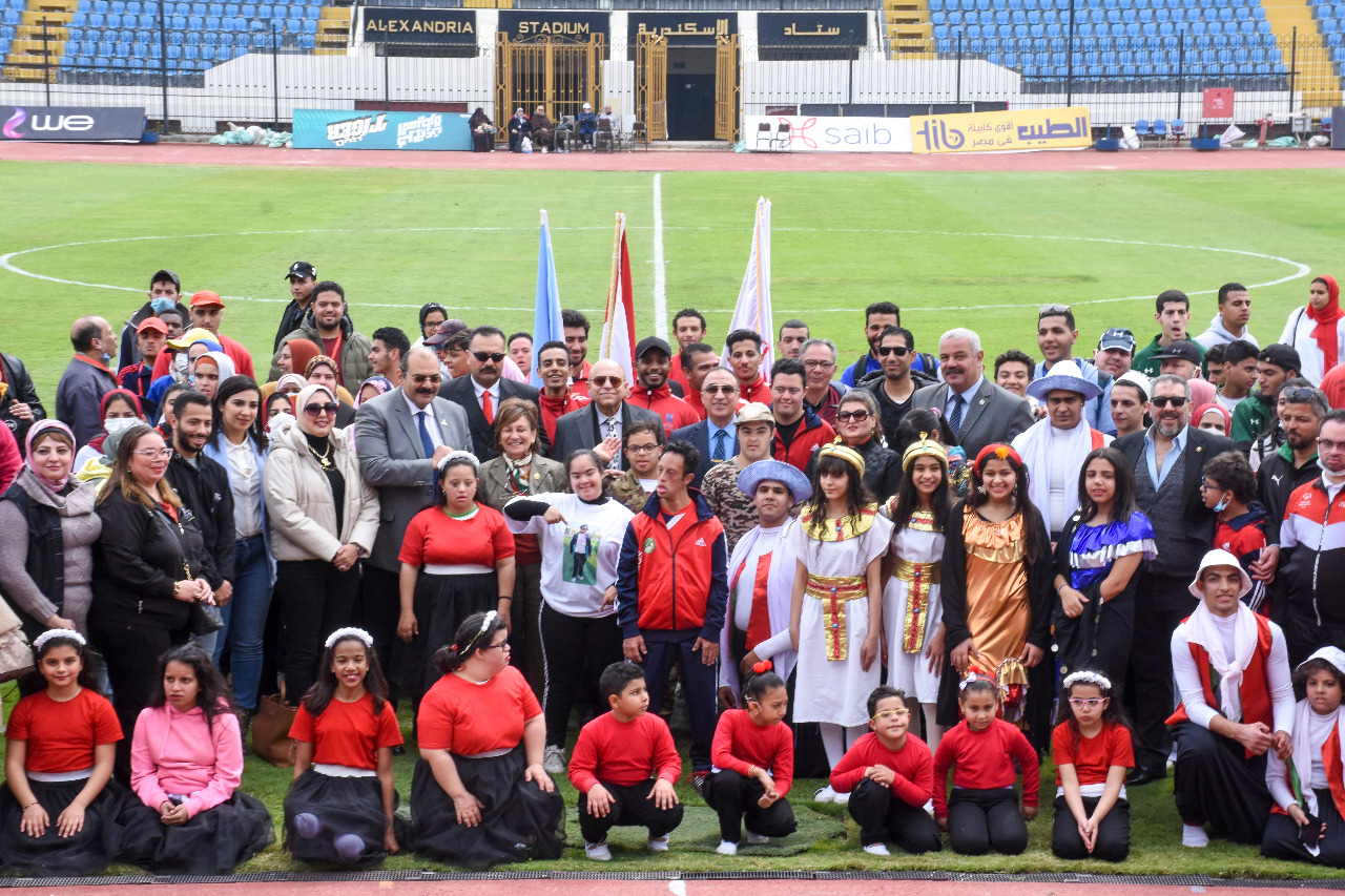  محافظ الإسكندرية يطلق إشارة بدء فعاليات مسابقات الأولمبياد الخاص بالمحافظة (10)