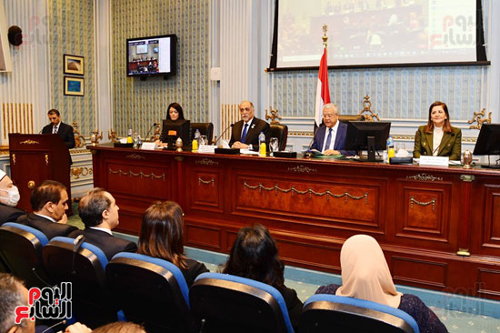 منتدى البرلمانيين العرب (4)