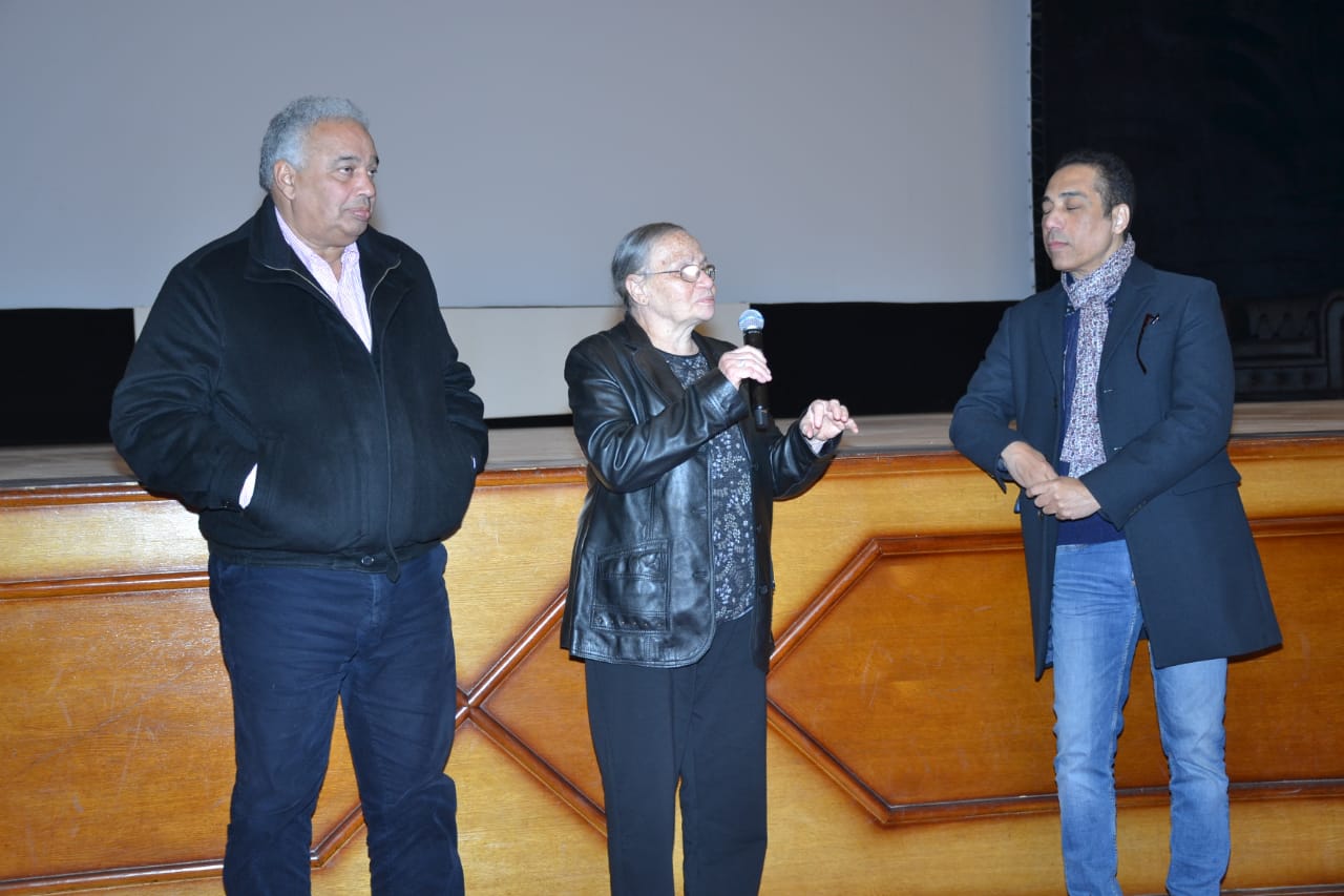 رمحمود مبروك بمهرجان الإسماعيلية ندرس انشاء مركز أفلام وثائقية للافلام التسجيلية الخاصة بالآثار (2)