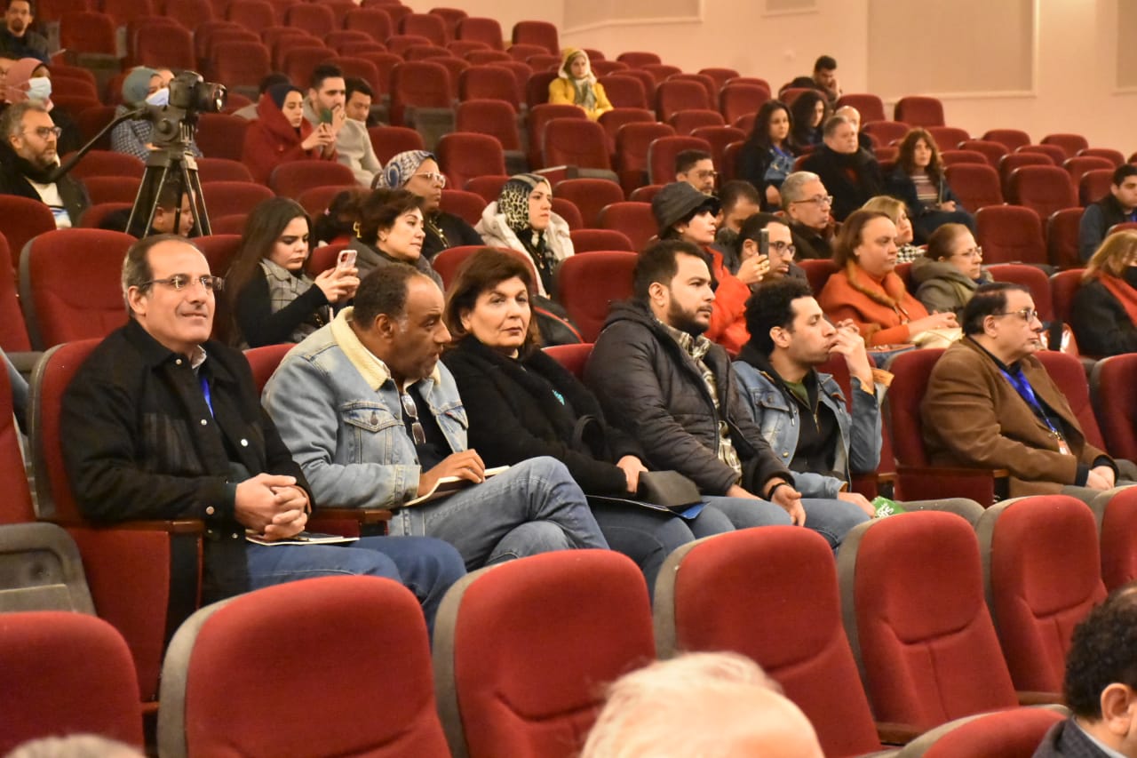 رمحمود مبروك بمهرجان الإسماعيلية ندرس انشاء مركز أفلام وثائقية للافلام التسجيلية الخاصة بالآثار (8)