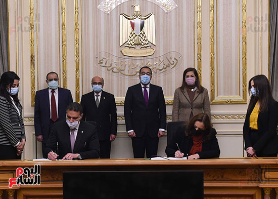 رئيس الوزراء يشهد توقيع بروتوكول تعاون بين العدل والتخطيط بمجالات الحوكمة  (1)