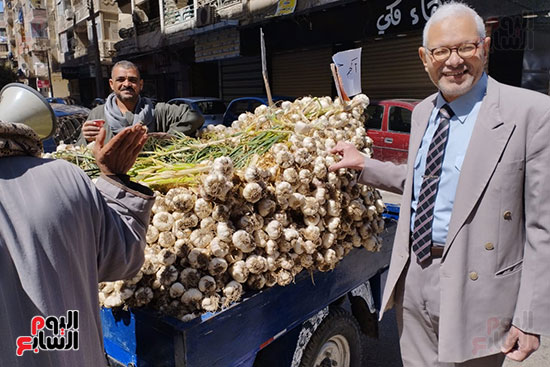 أشهر-بائعى-الثوم--فى-المنيا-(2)