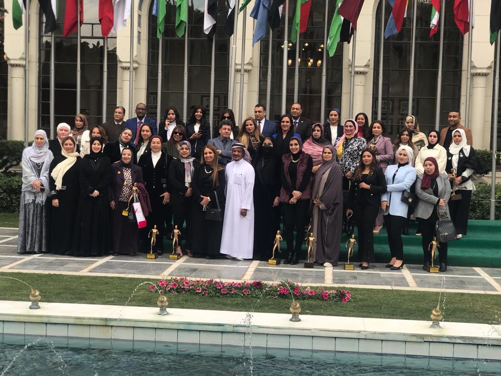 ملتقى المرأة العربية