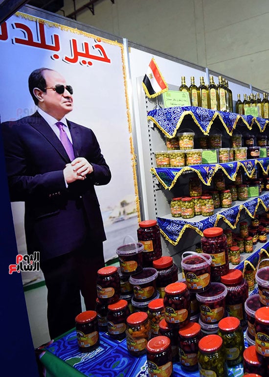 رئيس الوزراء يفتتح معرض اهلا رمضان (23)