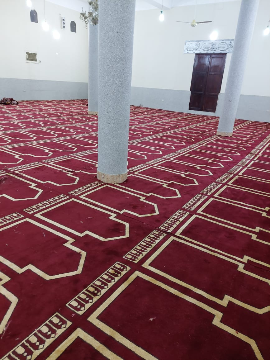 فرش مسجد حسين طايع بعزبة باسيلى بالبعيرات  (3)