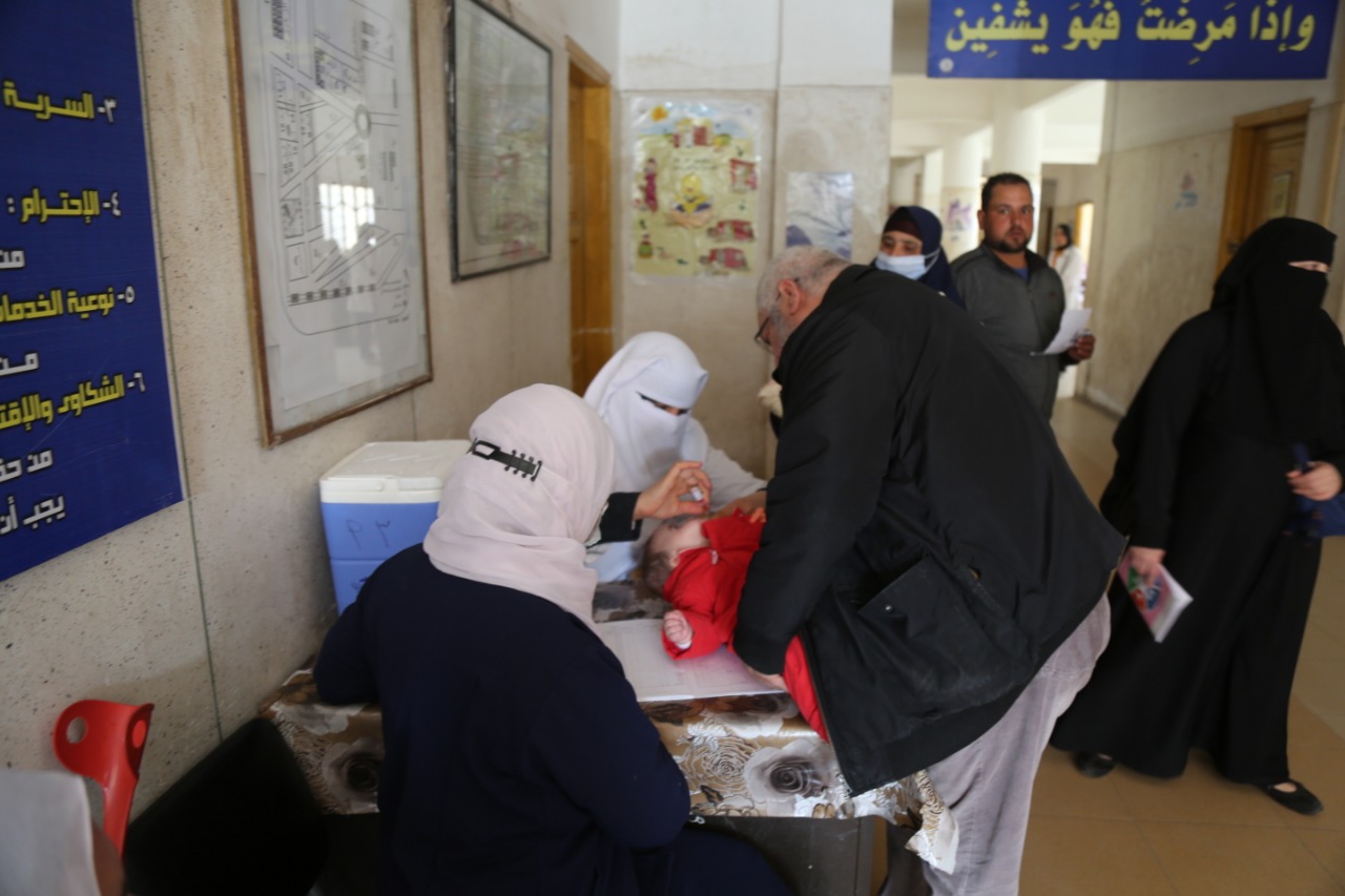 تطعيم الاطفال بالمركز الطبي بكفر الشيخ