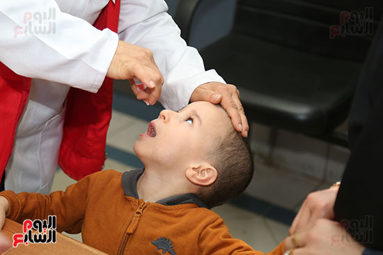  إطلاق الحملة القومية للتطعيم ضد شلل الأطفال حتى 30 مارس الجارى (11)