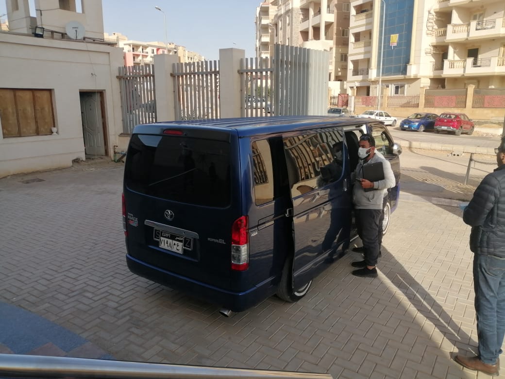 وصول جثمان الفنان عهدي صادق (2)