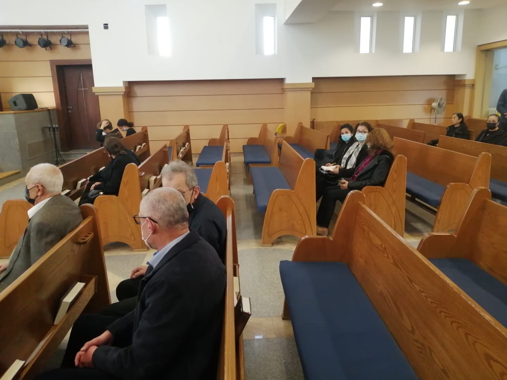 وصول جثمان الفنان عهدي صادق (4)