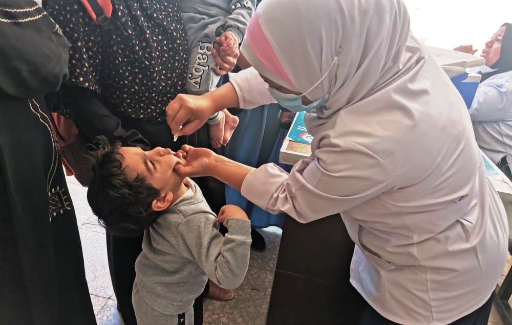 تطعيم أطفال أسوان