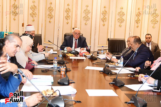 اجتماع لجنة الشؤون الدينية بمجلس النواب (6)