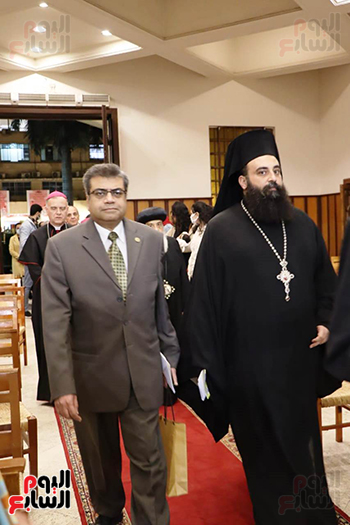 جانب-من-دخول-الأباء