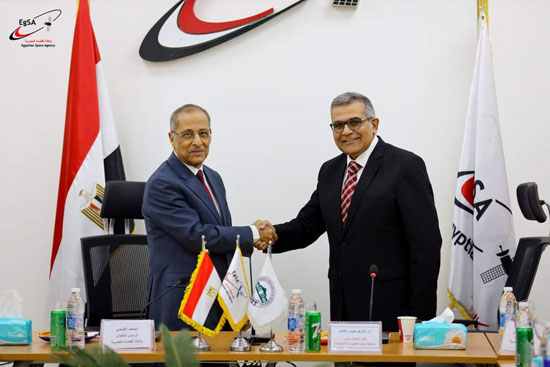 جامعة مصر للعلوم والتكنولوجيا توقع بروتوكول تعاون مع وكالة الفضاء المصرية (3)