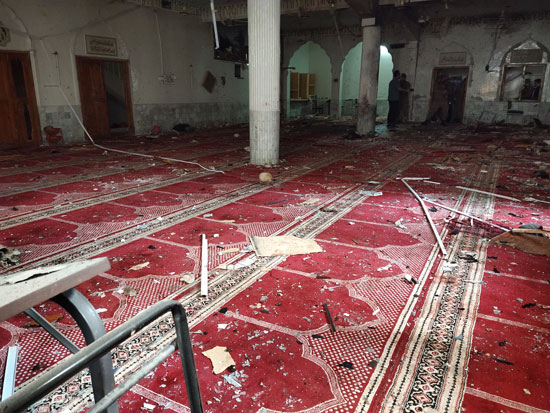 انفجار قنبلة في مسجد  الشيعة