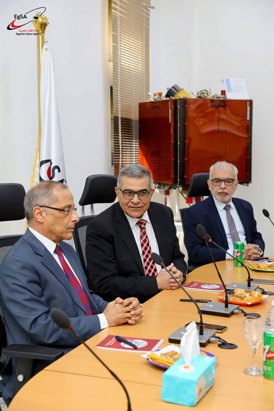 جامعة مصر للعلوم والتكنولوجيا توقع بروتوكول تعاون مع وكالة الفضاء المصرية (4)