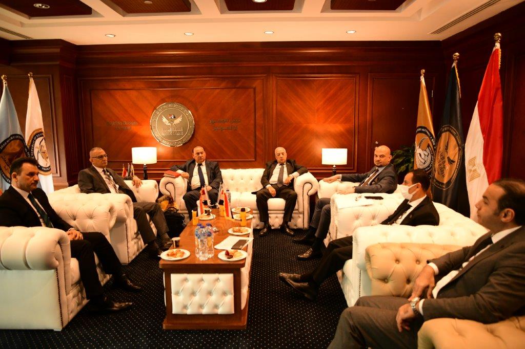 وفد عراقي يزور  هيئة الرقابة المالية