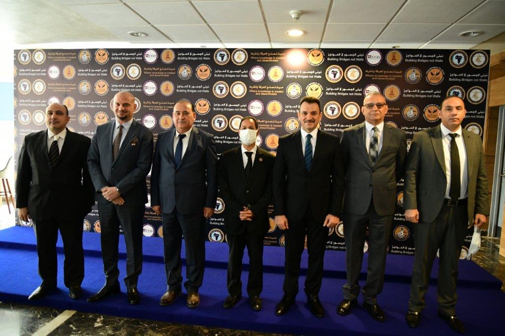 رئيس هيئة الرقابة المالية يستقبل وفد عراقي