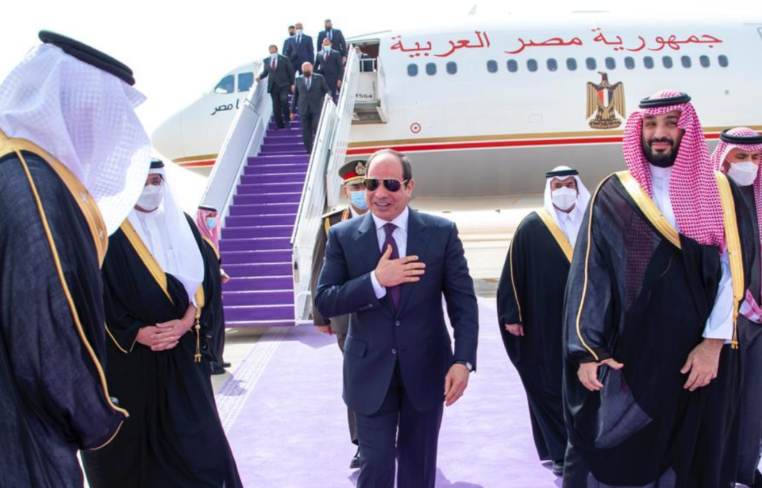 الرئيس السيسى يصل السعودية