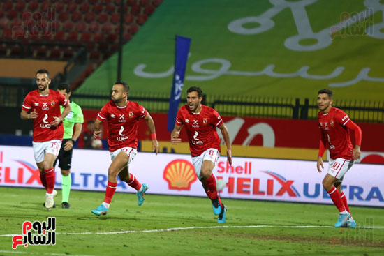 محمد مجدي أفشة هدف التقدم للأهلي في مرمى بيراميدز  (24)